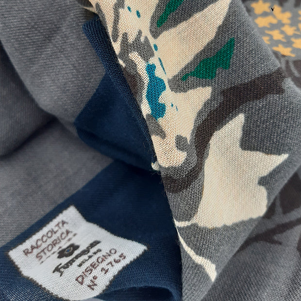 Vintage scarf blue and grey super soft