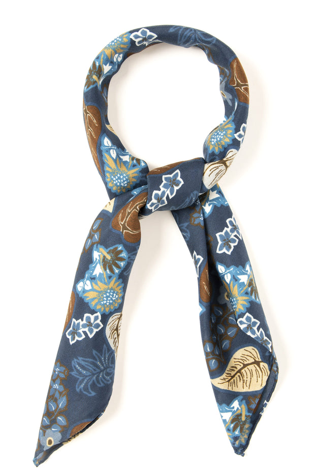 Blue Ultra Soft Silk & Cotton Leaves scarf 60
