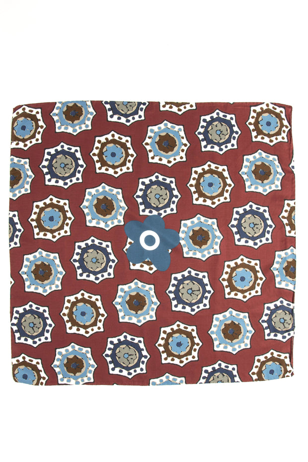 Bandana foulard rosso in soffice seta-cotone con stampa di medaglioni 