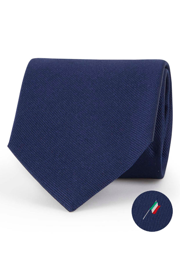 Cravatta di seta blu con bandiera italiana sotto il nodo - Fumagalli 1891