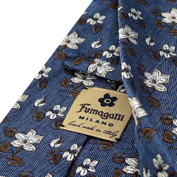 Fumagalli logo hand stitched on the back of the tie

