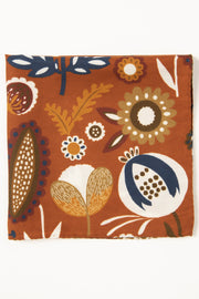 Fazzoletto arancione in seta-cotone con stampa di piante