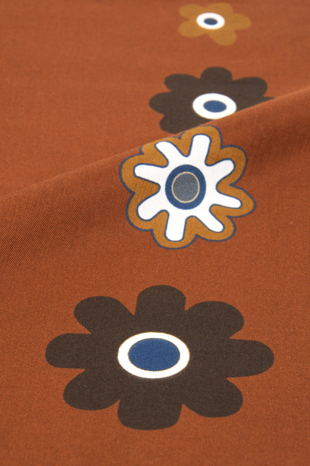 Fazzoletto arancione con piccoli loghi in seta-cotone