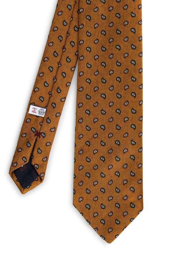 front vision of the hand made tie with little pattern